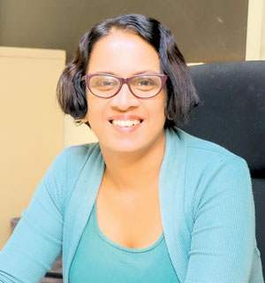 පුස්තකාලයාධිපති රසිකා නෙලන්ති ලියනගම