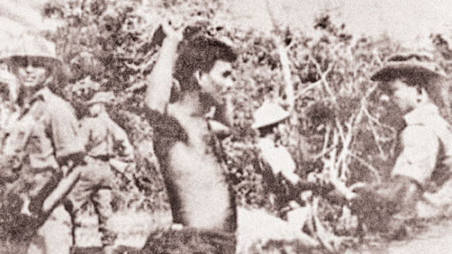 අත්අඩංගුවට පත් තරුණයෙක්